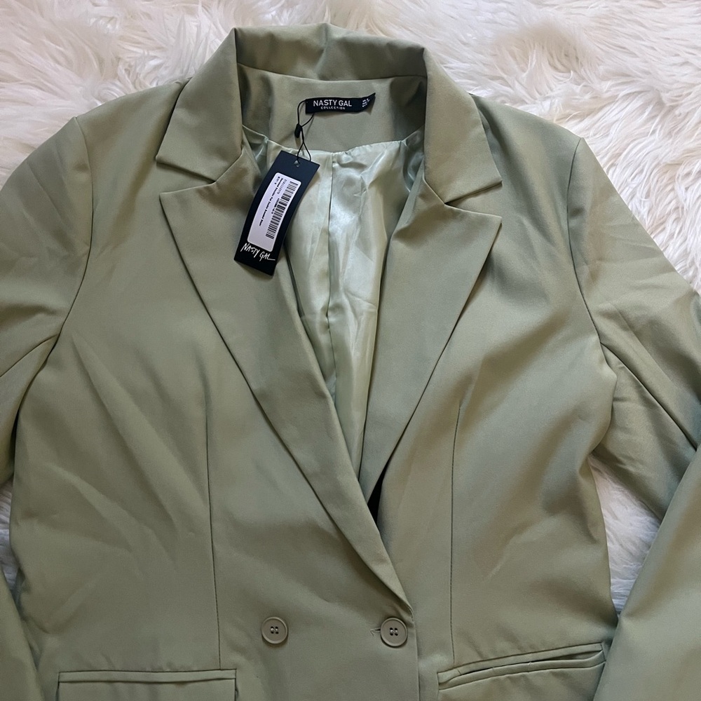 Nasty Gal‎ Sage Green Double-Breasted Blazer - Picture 5 of 15